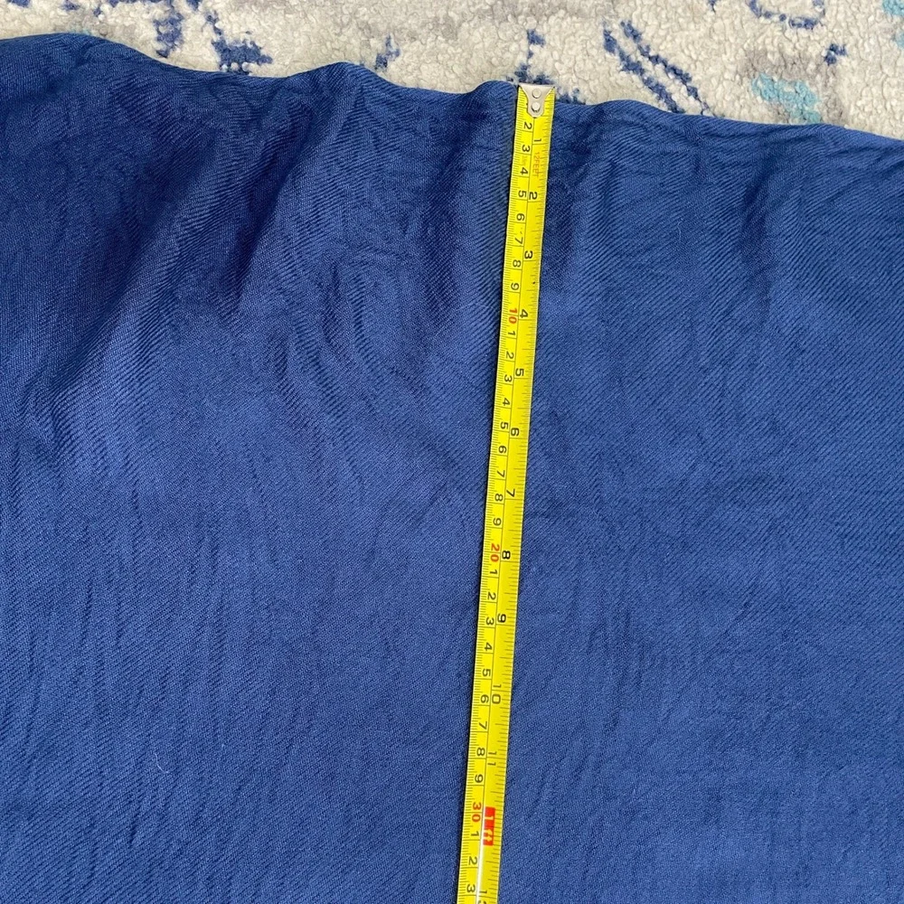 Brookstone Throw Blanket Unisex OS Navy Blue Excellent Handmade Viscose Woven
